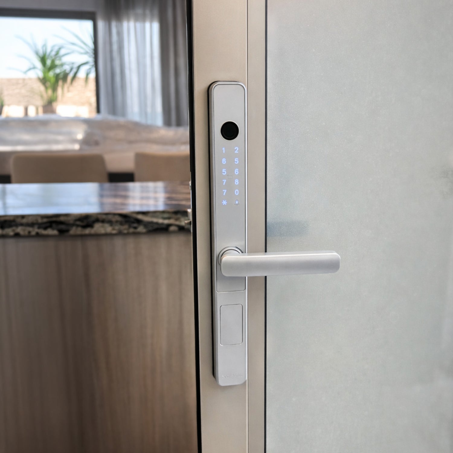 Cerradura Inteligente con Manija para Puertas Abatibles
